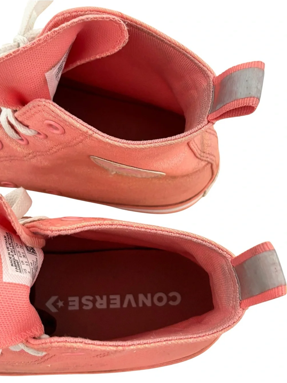 Converse Coral Pink Kids High-Top Sneakers Size 6 Really Cute